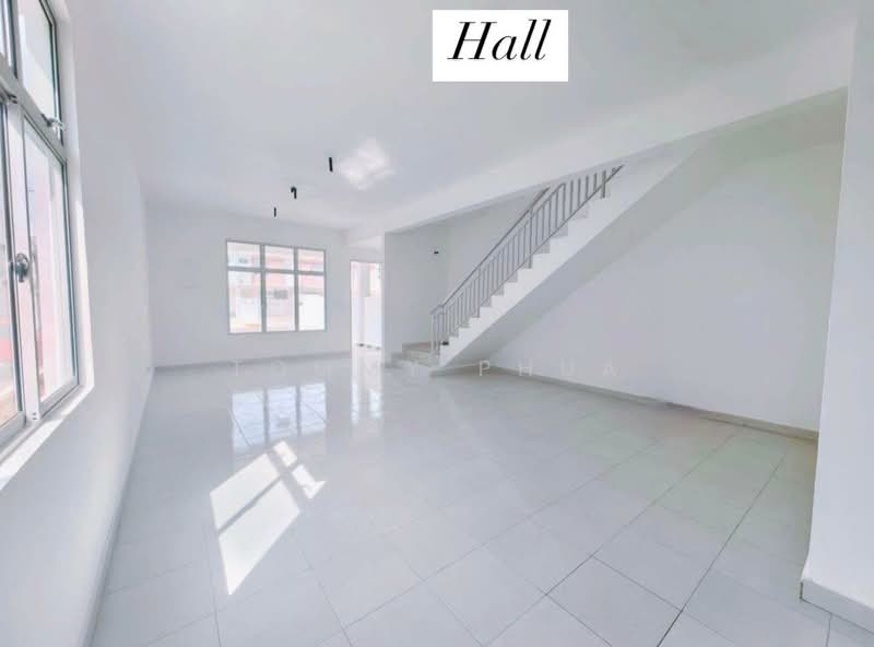 Rumah Teres 2 Tingkat untuk Disewa di Taman Bestari Perdana (Pasir Gudang) - Tommy Phua - Living Room - PropertyGuru.com.my