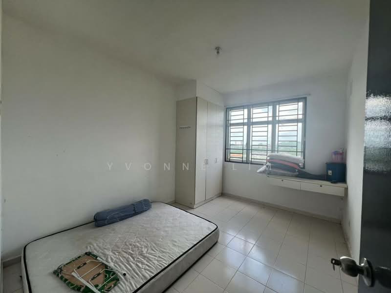 Service Residence for Sale at Villa Krystal @ Bandar Selesa Jaya - Yvonne Lim - Bedroom - PropertyGuru.com.my