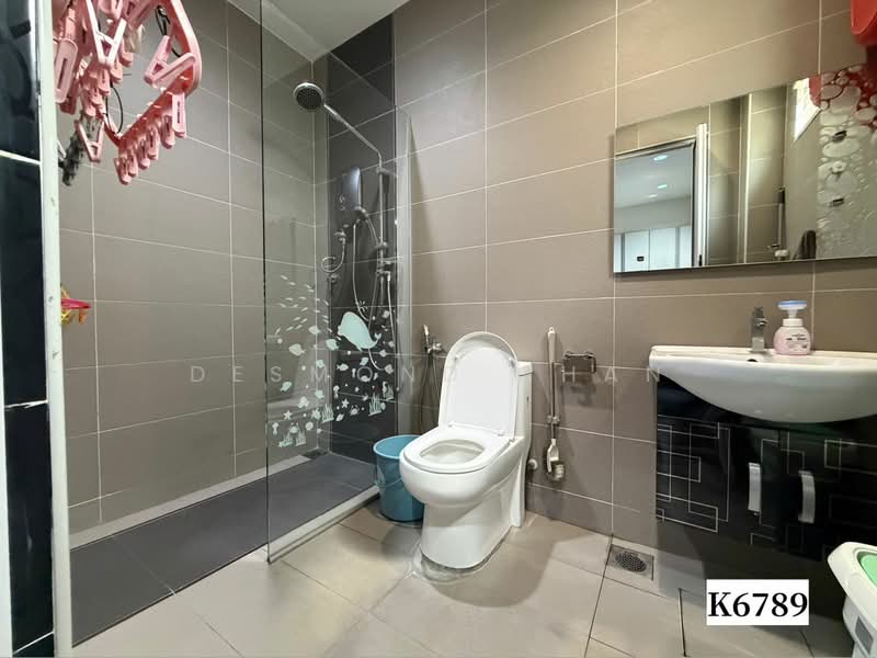 2-storey Terraced House for Sale in Bandar Botanic (Klang) - Desmond Chan - Bathroom - PropertyGuru.com.my