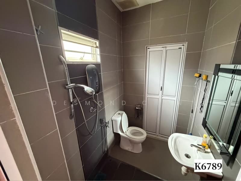 2-storey Terraced House for Sale in Bandar Botanic (Klang) - Desmond Chan - Bathroom - PropertyGuru.com.my