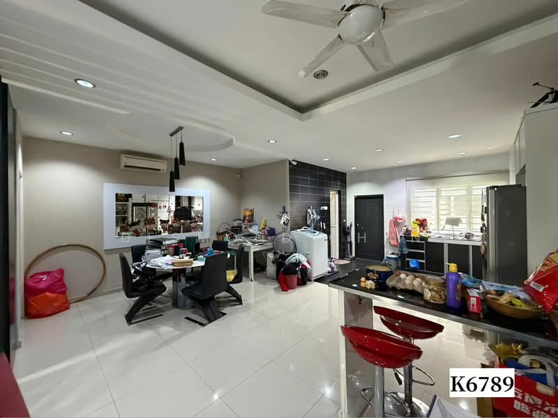 2-storey Terraced House for Sale in Bandar Botanic (Klang) - Desmond Chan - Living Room - PropertyGuru.com.my