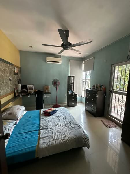 Semi-Detached House for Sale in Taman Mount Austin (Tebrau) - Kalai Selvan - Bedroom - PropertyGuru.com.my