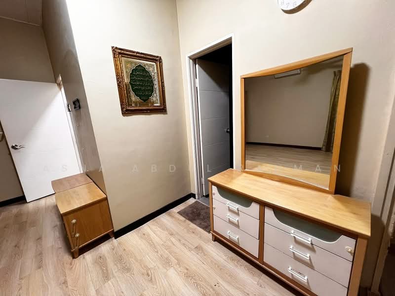 Semi-Detached House for Rent in Bandar Bukit Mahkota (Bangi) - Asna Abdul Rahman - Interior - PropertyGuru.com.my