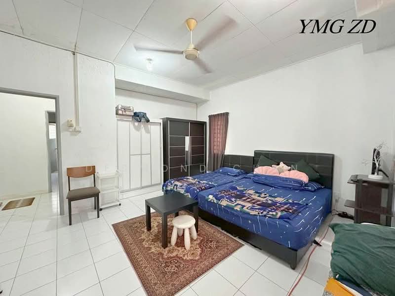 2-storey Terraced House for Sale in Bandar Botanic (Klang) - Desmond Chan - Bedroom - PropertyGuru.com.my