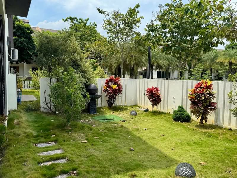 Rumah Teres 3 Tingkat untuk Dijual di Bandar Tropicana Aman (Telok Panglima Garang) - Ivan Lee - Garden - PropertyGuru.com.my