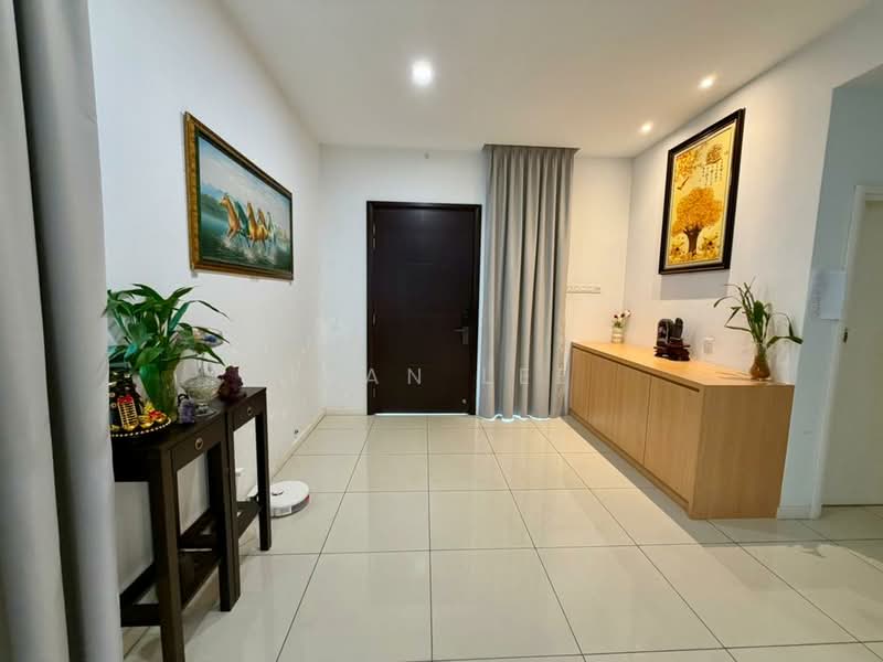 Rumah Teres 3 Tingkat untuk Dijual di Bandar Tropicana Aman (Telok Panglima Garang) - Ivan Lee - Entrance - PropertyGuru.com.my