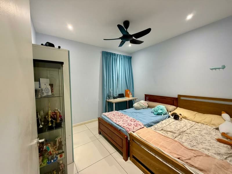 Rumah Teres 3 Tingkat untuk Dijual di Bandar Tropicana Aman (Telok Panglima Garang) - Ivan Lee - Bedroom - PropertyGuru.com.my