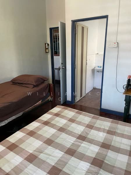 Semi-Detached House for Sale in Batu Uban (Gelugor) - William KC Wong - Bedroom - PropertyGuru.com.my
