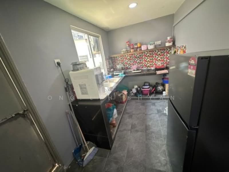 Rumah Teres 2 Tingkat untuk Dijual di Taman Abad (Johor Bahru) - Ong Lih Shyan - Kitchen - PropertyGuru.com.my