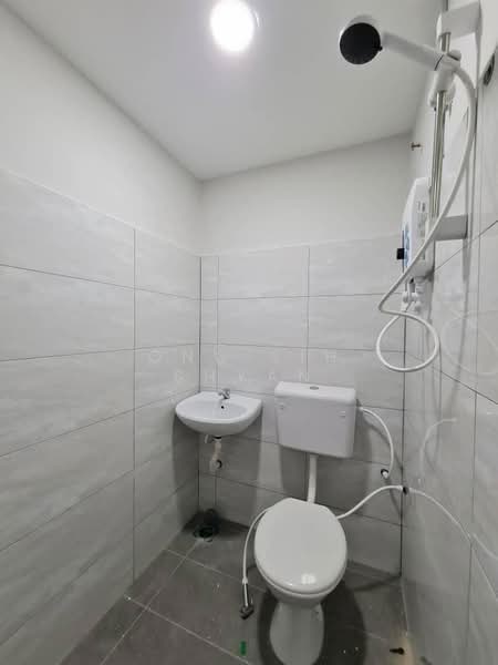 Rumah Teres 2 Tingkat untuk Dijual di Taman Abad (Johor Bahru) - Ong Lih Shyan - Bathroom - PropertyGuru.com.my