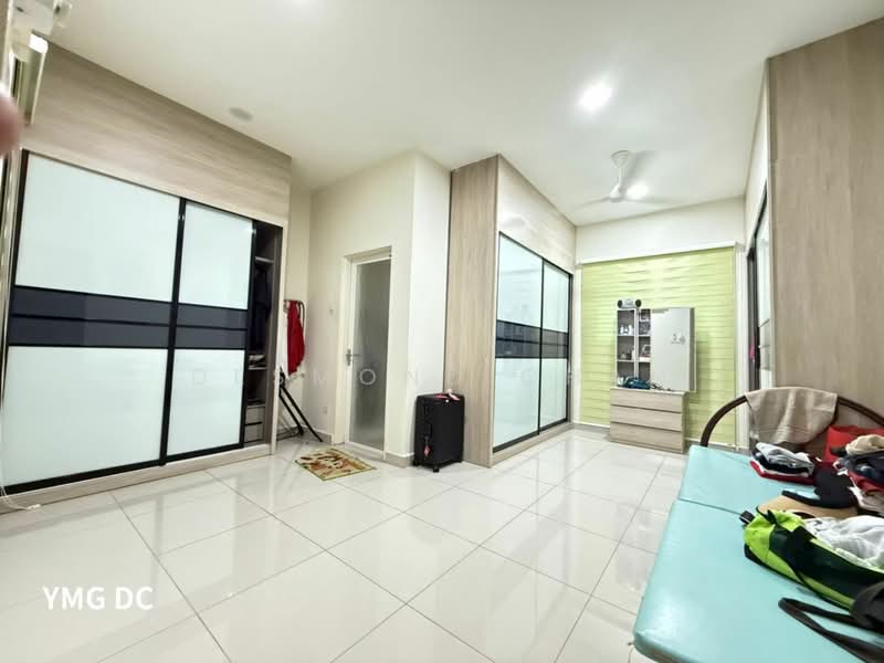 Bungalow for Sale in Klang (Selangor) - Desmond Chan - Bedroom - PropertyGuru.com.my