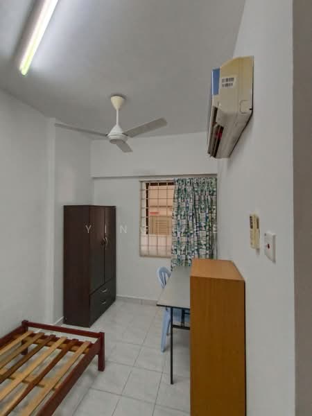 Condominium for Sale at Vista Komanwel B - Ying Lee - Bedroom - PropertyGuru.com.my