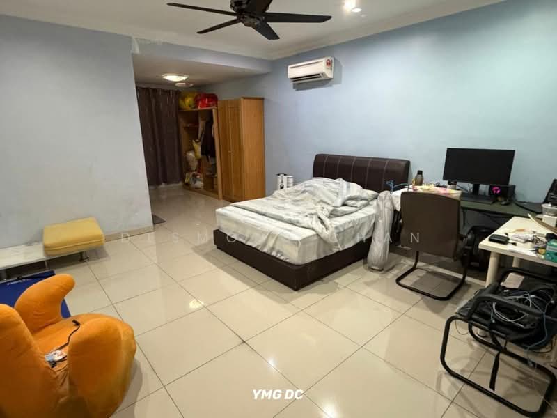 Rumah Berkembar untuk Dijual di Klang (Selangor) - Desmond Chan - Bedroom - PropertyGuru.com.my