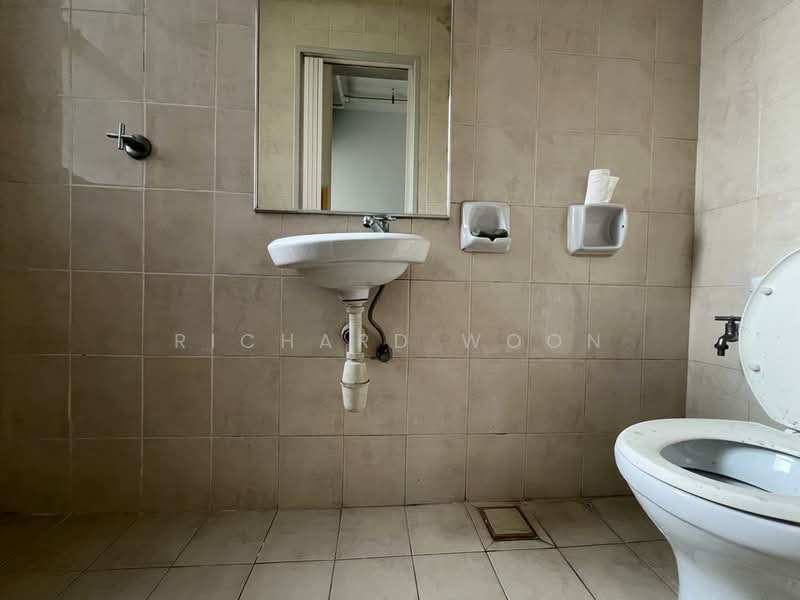 Condominium for Rent at Nautica Lake Suites - Richard Woon - Bathroom - PropertyGuru.com.my