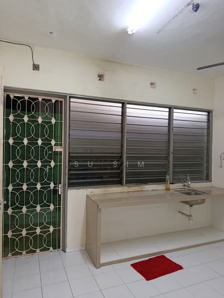 Rumah Teres untuk Dijual di Island Glades (Jelutong) - Su Sim - Kitchen - PropertyGuru.com.my