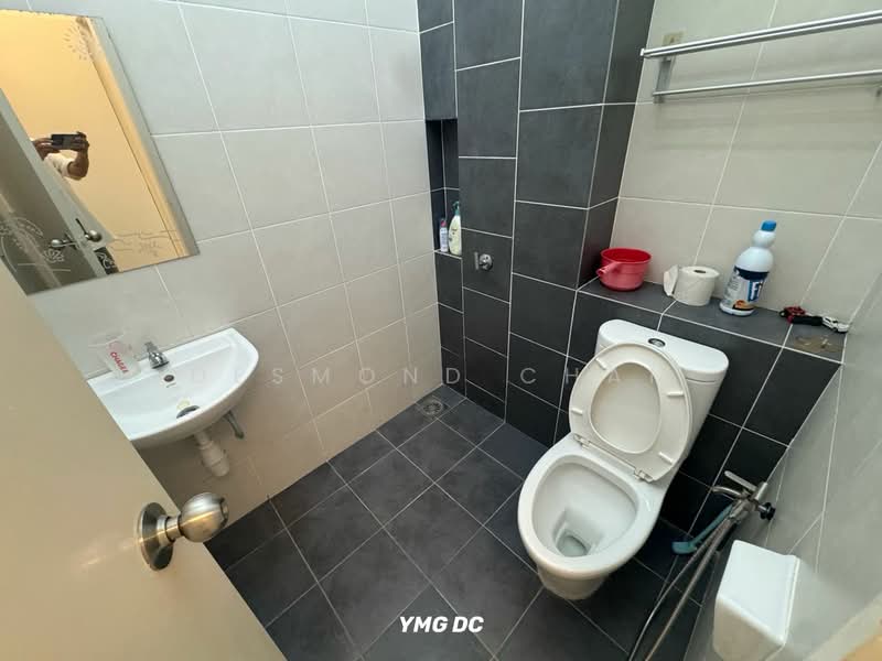 2-storey Terraced House for Sale in Setia Alam (Selangor) - Desmond Chan - Bathroom - PropertyGuru.com.my