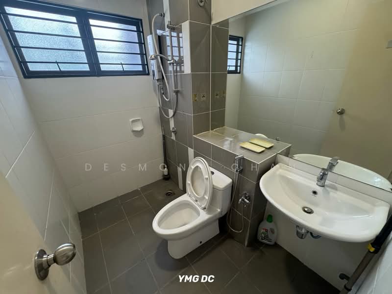 2-storey Terraced House for Sale in Setia Alam (Selangor) - Desmond Chan - Bathroom - PropertyGuru.com.my