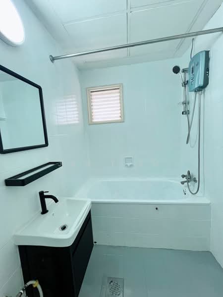 Condominium for Sale at GCB Court - Jan Tham - Bathroom - PropertyGuru.com.my