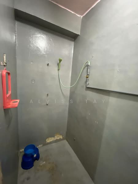 2-storey Terraced House for Sale in Taman Daya (Johor Bahru) - Alviss Tay - Bathroom - PropertyGuru.com.my