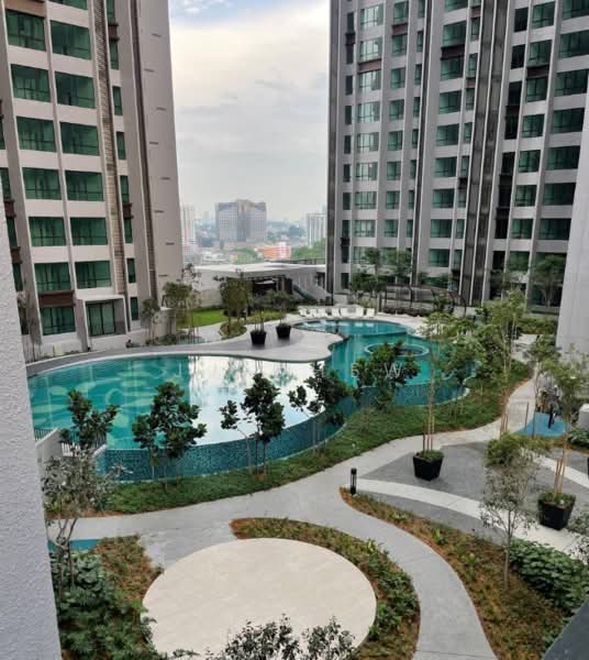 Servis Apartment untuk Dijual di Cubic Botanical - JJ Chew - Pool - PropertyGuru.com.my