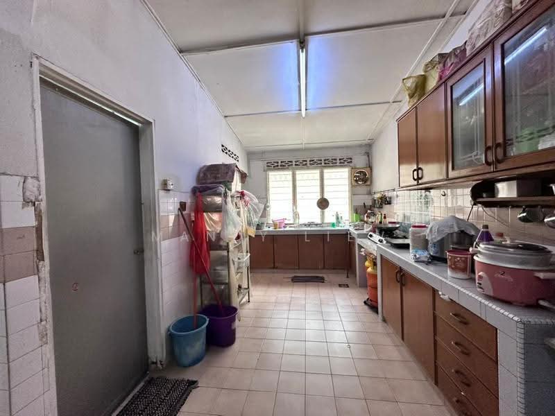 2-storey Terraced House for Sale in Taman Bukit Maluri (Kepong) - Mandy Liew - Kitchen - PropertyGuru.com.my
