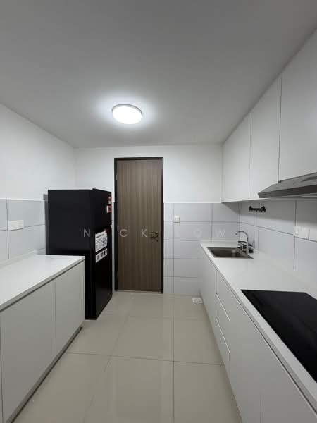 Service Residence for Rent at Vista Tiara (MBW Bay) - Nick Low - Kitchen - PropertyGuru.com.my