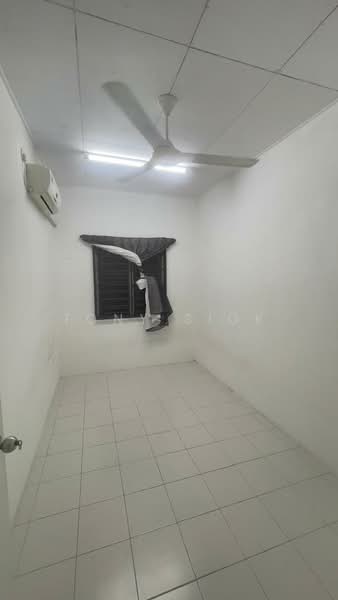2-storey Terraced House for Rent in Taman Scientex Pasir Gudang (Pasir Gudang) - Tony Siok - Interior - PropertyGuru.com.my