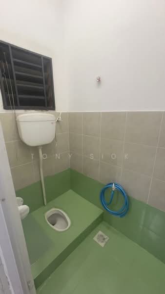 2-storey Terraced House for Rent in Taman Scientex Pasir Gudang (Pasir Gudang) - Tony Siok - Bathroom - PropertyGuru.com.my
