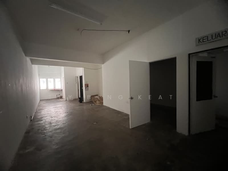 Shop / Office for Rent in Taman Muda (Ampang) - Tey Beng Keat - Interior - PropertyGuru.com.my