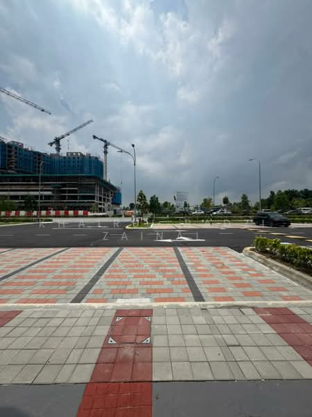 Shop for Rent in Bandar Gamuda Gardens (Rawang) - Khairul Radzi Zainal - Exterior - PropertyGuru.com.my