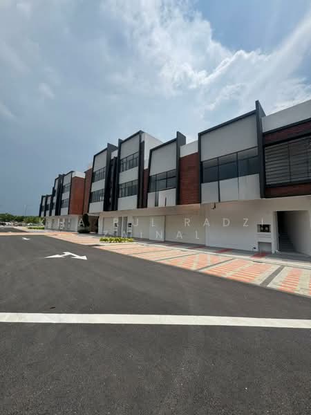 Shop for Rent in Bandar Gamuda Gardens (Rawang) - Khairul Radzi Zainal - Exterior - PropertyGuru.com.my