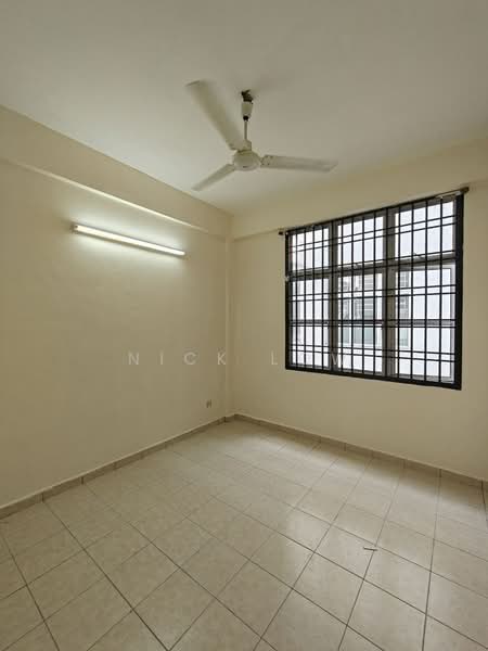 Pangsapuri untuk Disewa di Desa Skudai Apartment - Nick Low - Interior - PropertyGuru.com.my