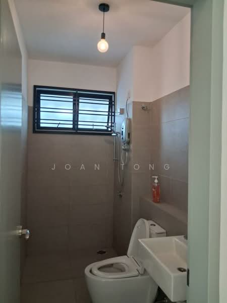Rumah Teres untuk Disewa di Johor Bahru (Johor) - Joan Tong - Bathroom - PropertyGuru.com.my