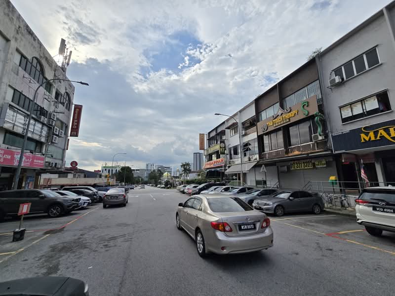 Shop for Rent in Seksyen 14 (Petaling Jaya) - Kent Chua - Exterior - PropertyGuru.com.my