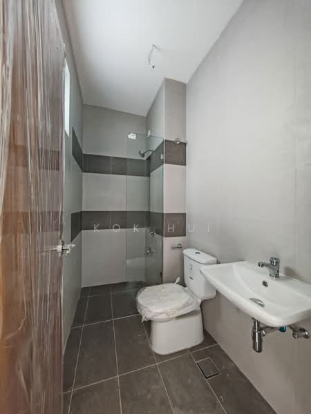 Cluster House for Sale in Taman Impian Emas (Skudai) - Kok Hui - Bathroom - PropertyGuru.com.my