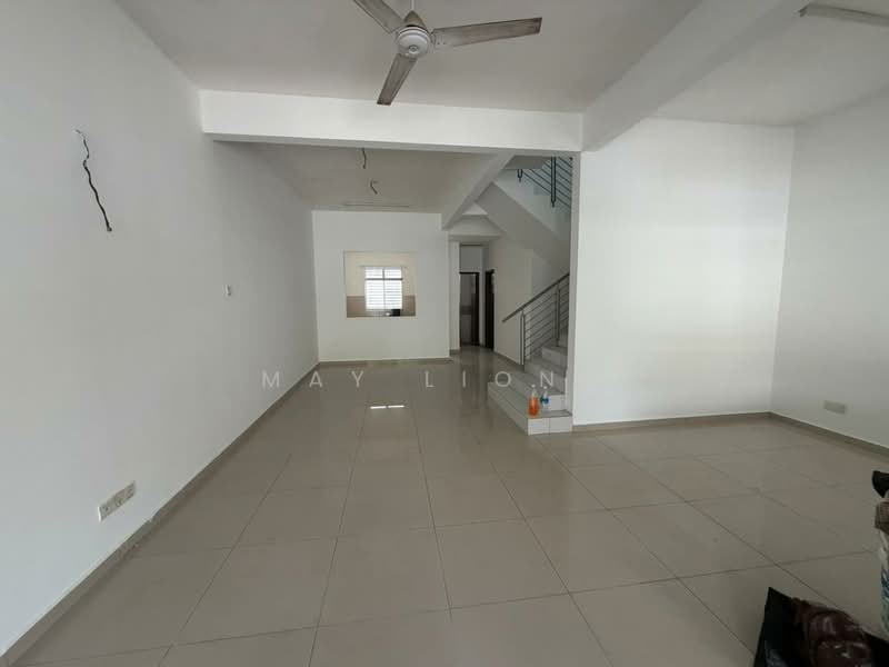 2-storey Terraced House for Sale in Kota Emerald (Rawang) - May Liong - Living Room - PropertyGuru.com.my