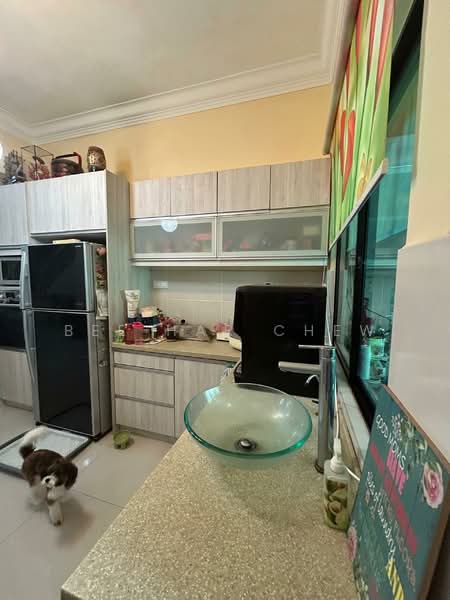 2-storey Terraced House for Sale in Setia Indah (Setia Alam) - Bee Har Chew - Kitchen - PropertyGuru.com.my