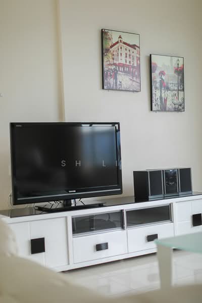 Servis Apartment untuk Disewa di Birch Regency @ Penang Times Square - SH Lim - Living Room - PropertyGuru.com.my