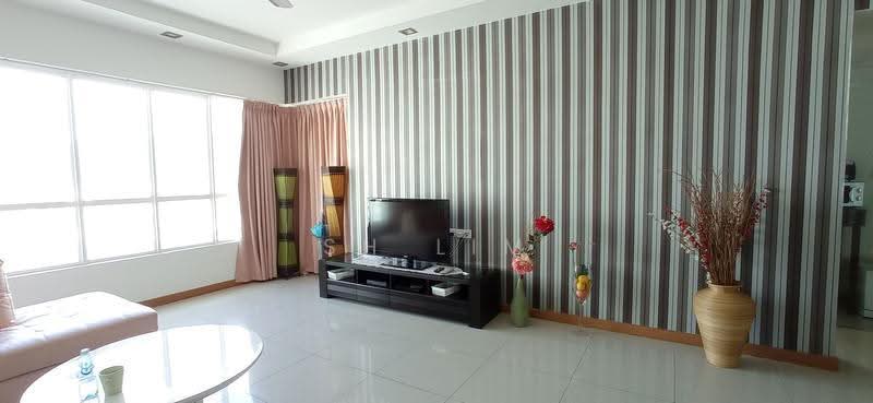 Kediaman Servis untuk Disewa di Birch Regency @ Penang Times Square - SH Lim - Living Room - PropertyGuru.com.my