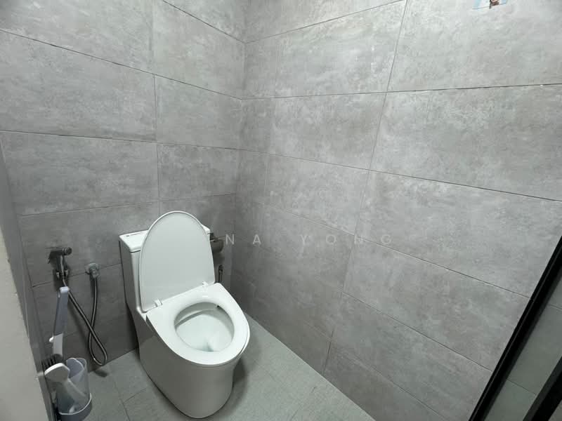 Servis Apartment untuk Disewa di Cubic Botanical - Elena Yong - Bathroom - PropertyGuru.com.my