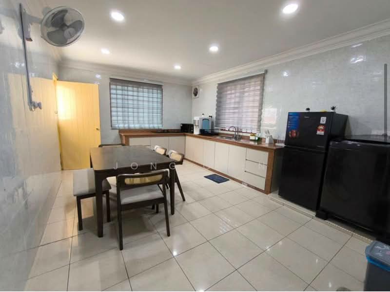 1-storey Terraced House for Sale in Bukit Indah (Iskandar Puteri (Nusajaya)) - Jong Chen - Kitchen - PropertyGuru.com.my