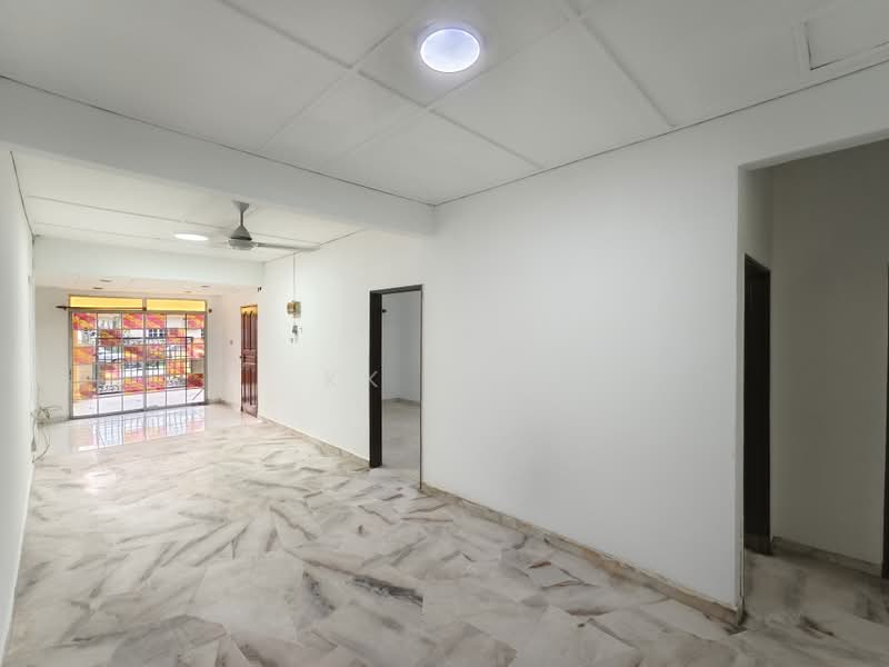 Rumah Teres untuk Dijual di Taman Kajang Utama (Kajang) - KK Sah - Interior - PropertyGuru.com.my