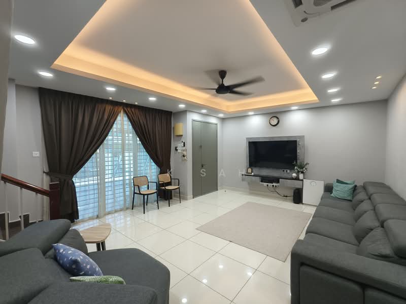 2-storey Terraced House for Rent in Taman Tiara East (Semenyih) - KK Sah - Living Room - PropertyGuru.com.my