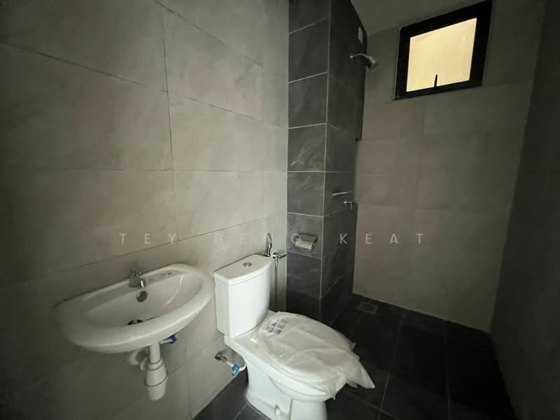 Condominium for Sale at Residensi Bintang - Tey Beng Keat - Bathroom - PropertyGuru.com.my