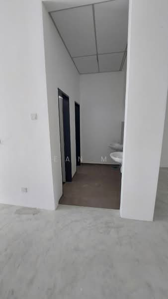 Shop / Office for Rent in Rawang (Selangor) - Yean Ma - Bathroom - PropertyGuru.com.my