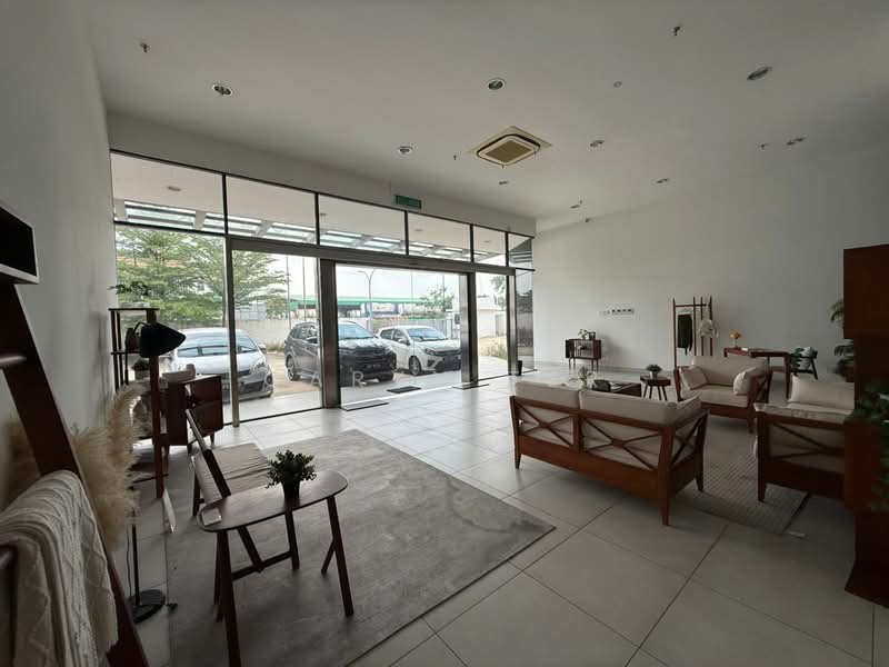 Factory for Rent in Pasir Gudang (Johor) - Caryn Ter - Living Room - PropertyGuru.com.my