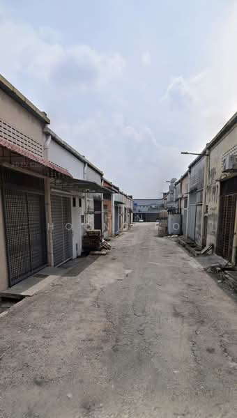 Factory for Sale in Jalan Klang Lama (Old Klang Road) (Kuala Lumpur) - Chin Hoong Ho - Exterior - PropertyGuru.com.my