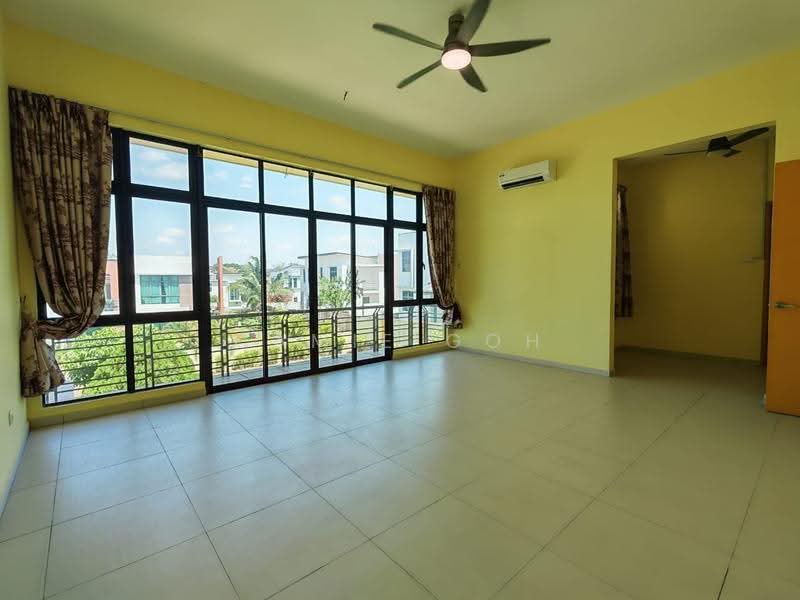 Bungalow House for Sale in Ayer Keroh (Melaka) - Camie Goh - Living Room - PropertyGuru.com.my