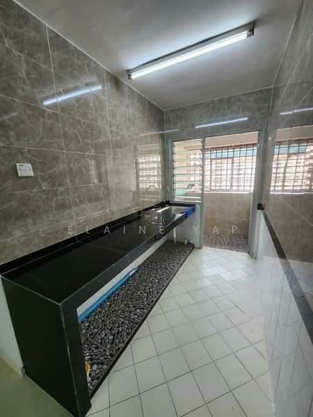 Kondominium untuk Disewa di Selayang Point - Elaine Yap - Kitchen - PropertyGuru.com.my