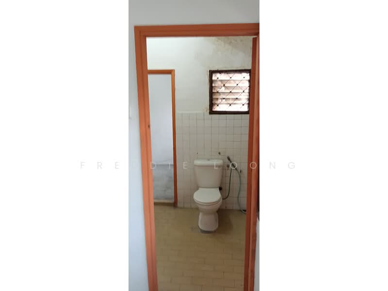 2-storey Terraced House for Sale in Jalan Ipoh (Kuala Lumpur) - Freddie Loong - Bathroom - PropertyGuru.com.my